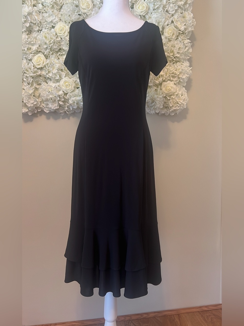 Lauren Ralph Lauren Black Short-Sleeve Midi Dress with Tiered Hem